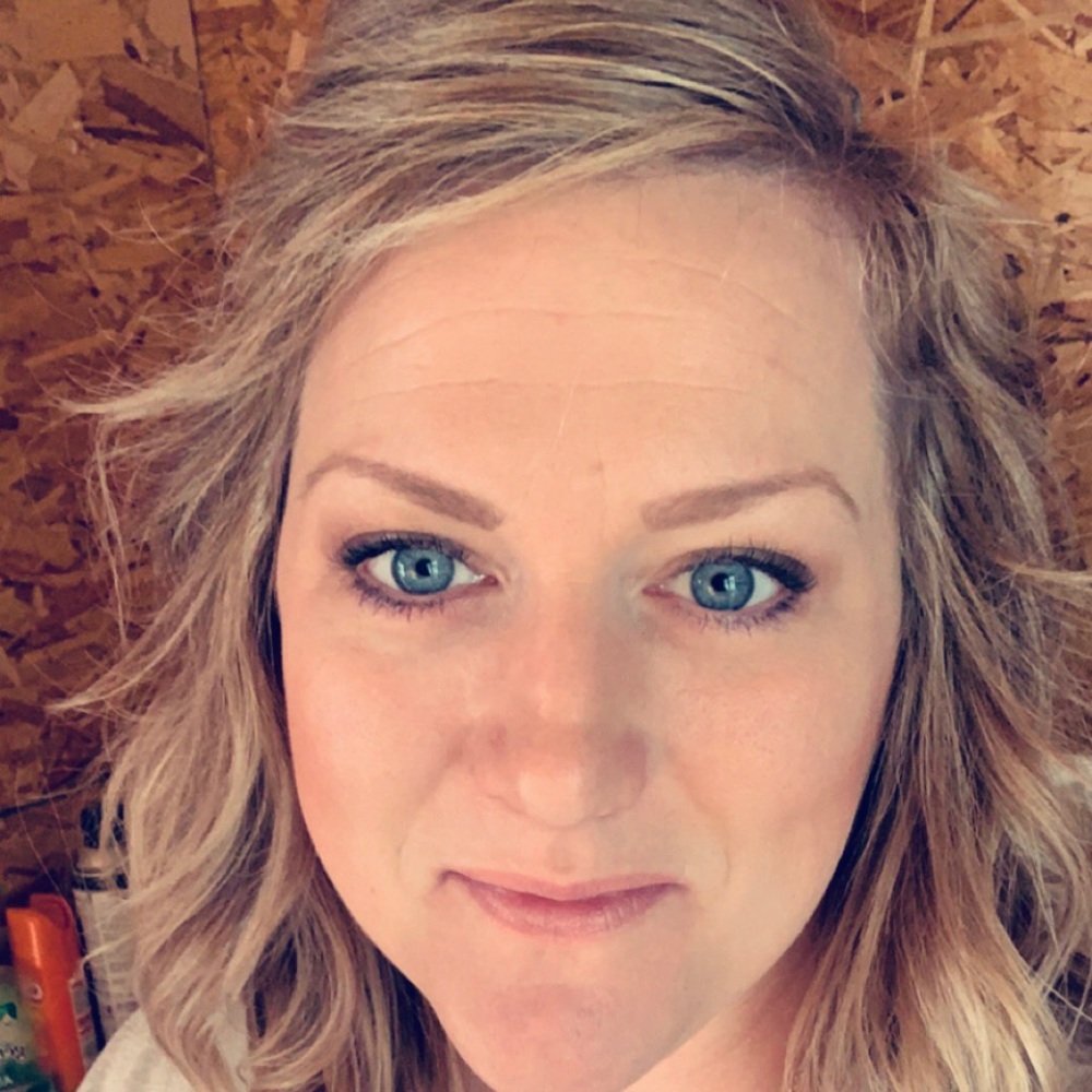 Meet your Posher, Christine